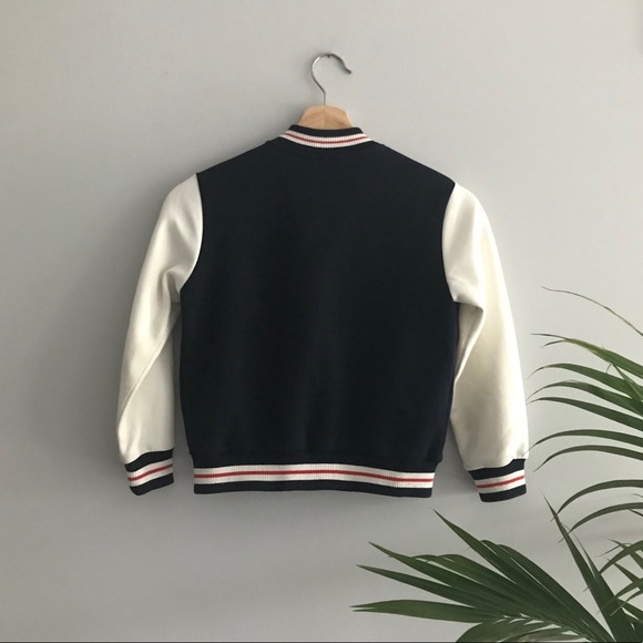 Uniqlo x Peanuts Boy’s Varsity Jacket - Picture 2 of 4